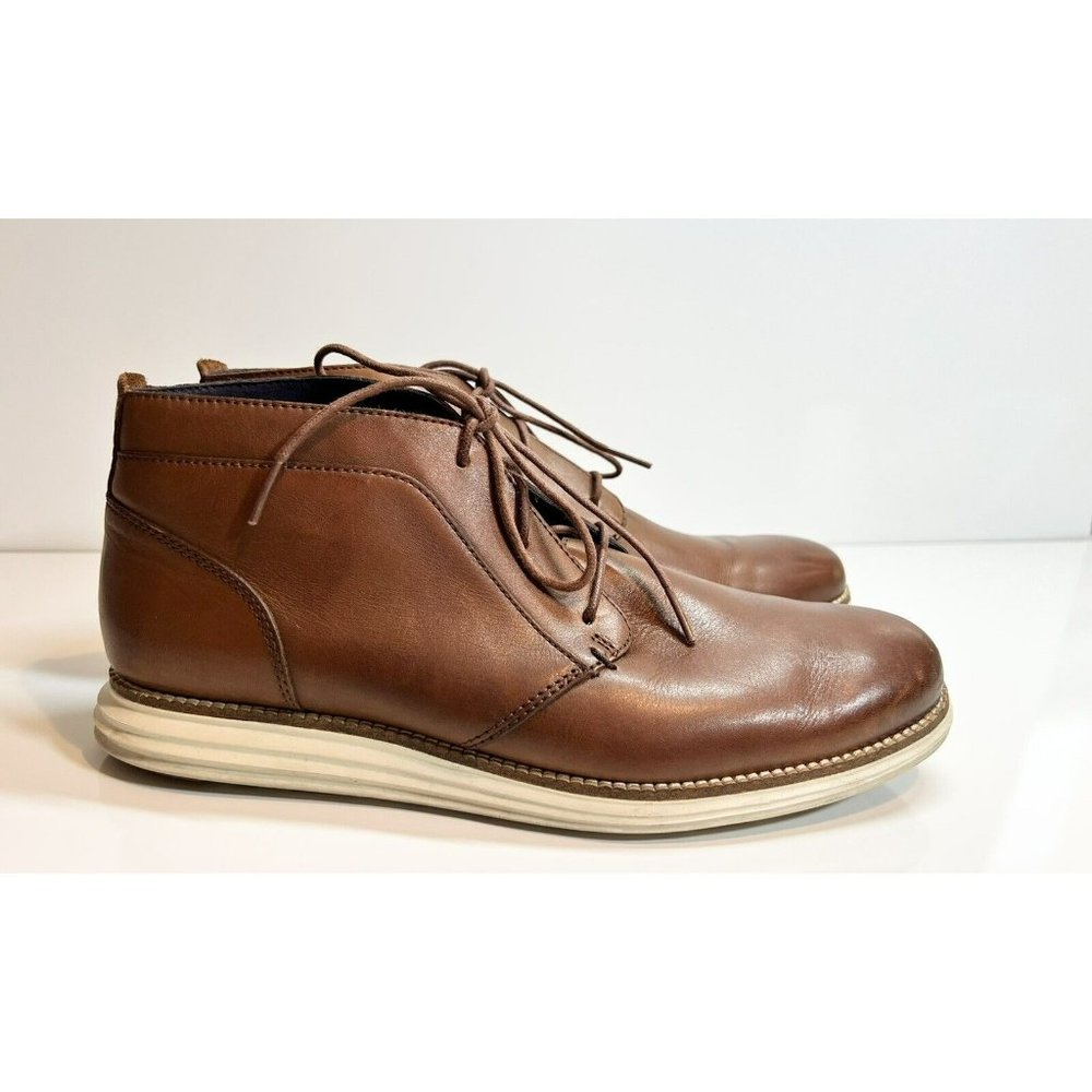 Cole Haan Grand OS Chukka Boot Woodbury/Ivory Style C28213, Size 8 1/2M